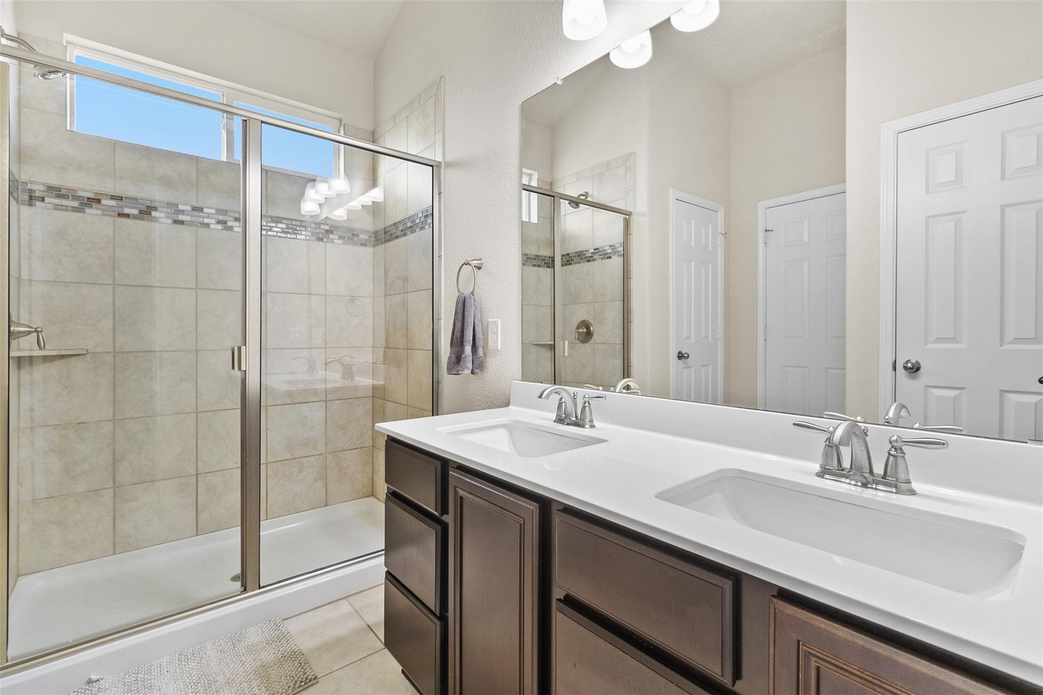 3313 Parkmill Dr Property Photo 8