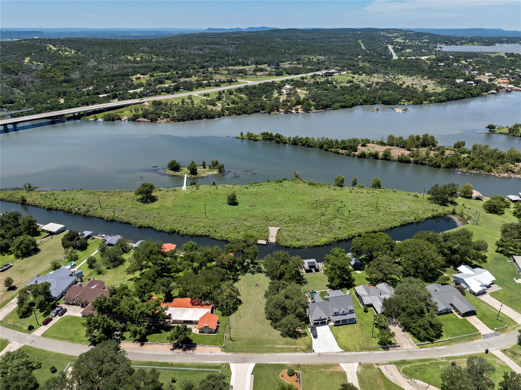 139 County Road 141 None Property Photo 3