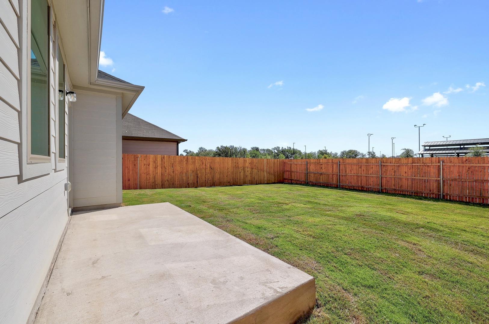 223 Hornet St Property Photo 32