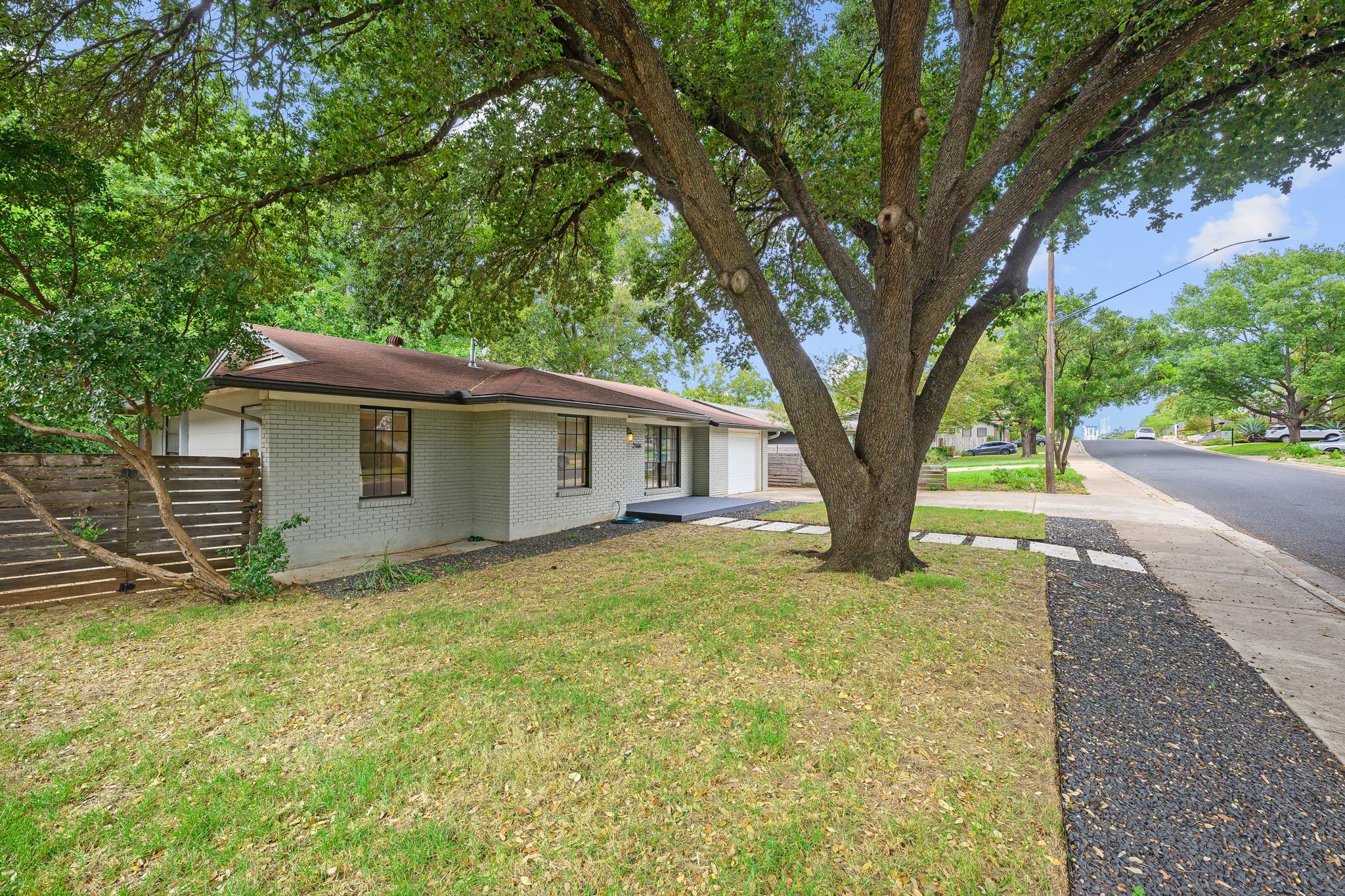 2506 East Side Dr Property Photo 31