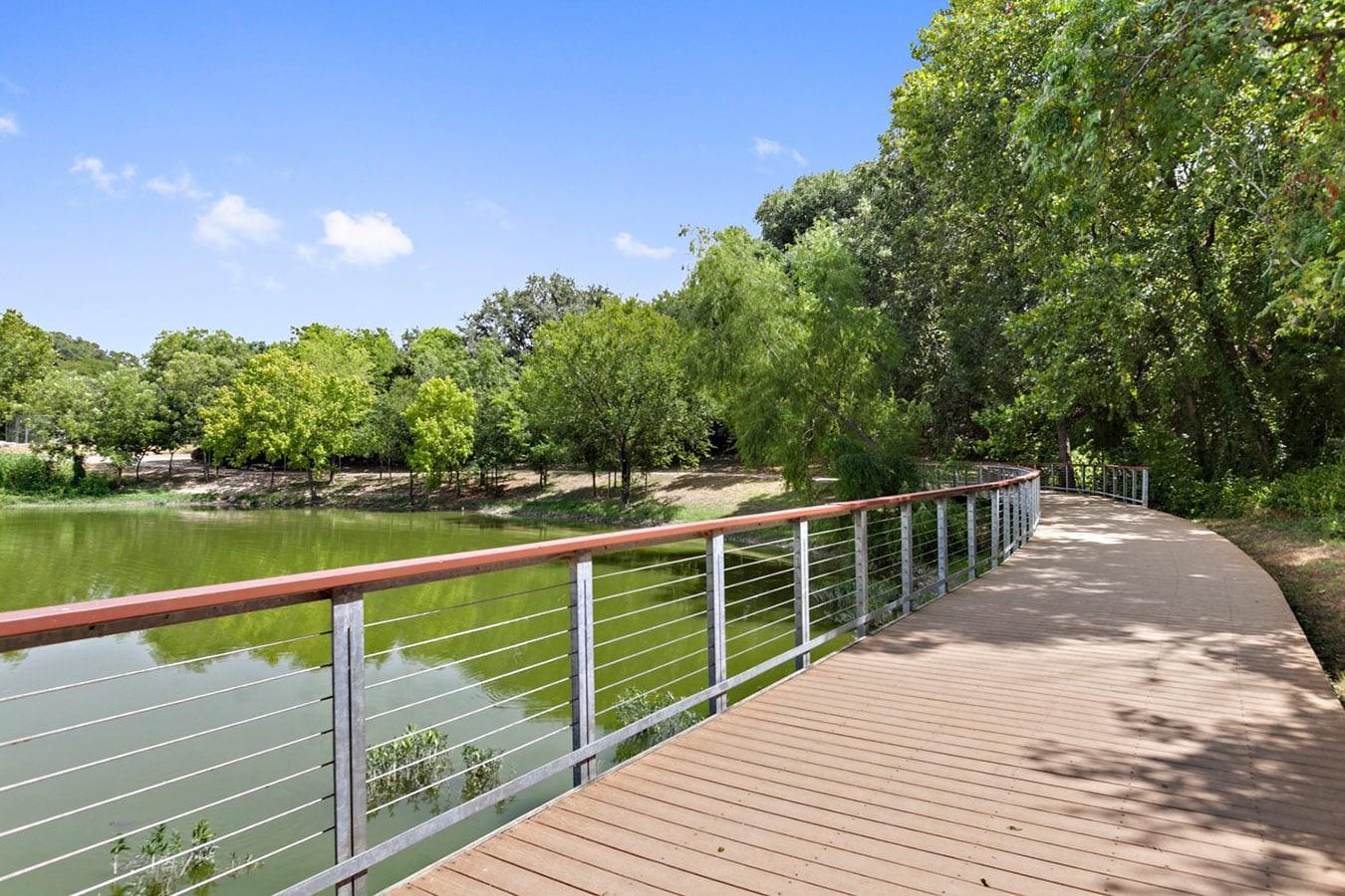 6101 Adhara Pass Property Photo 4