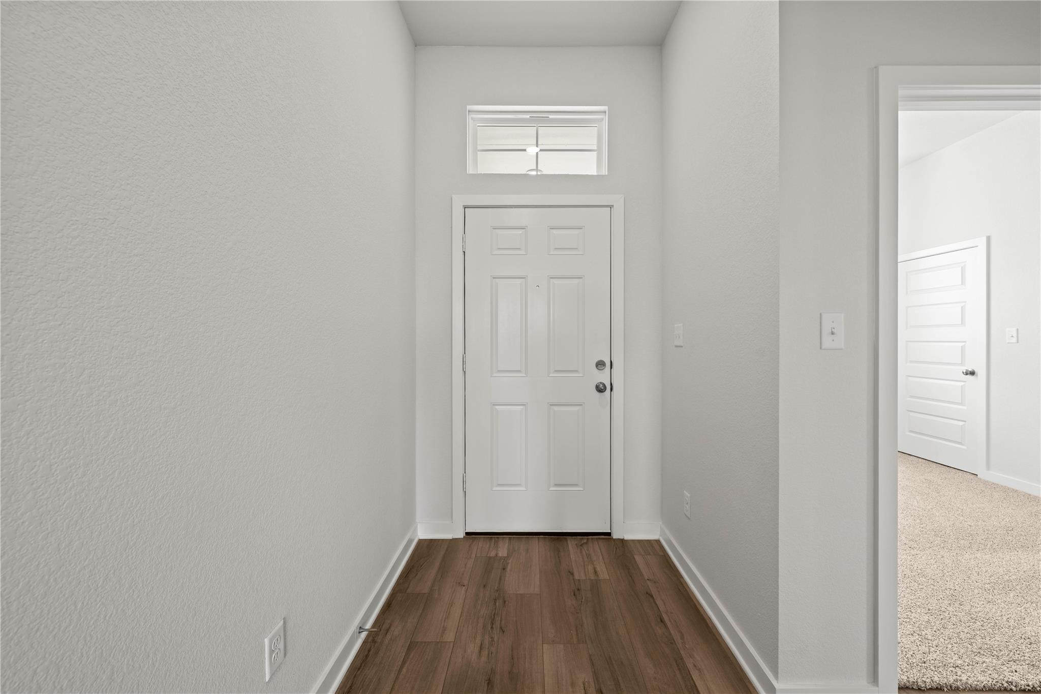255 Gus Loop Property Photo 4