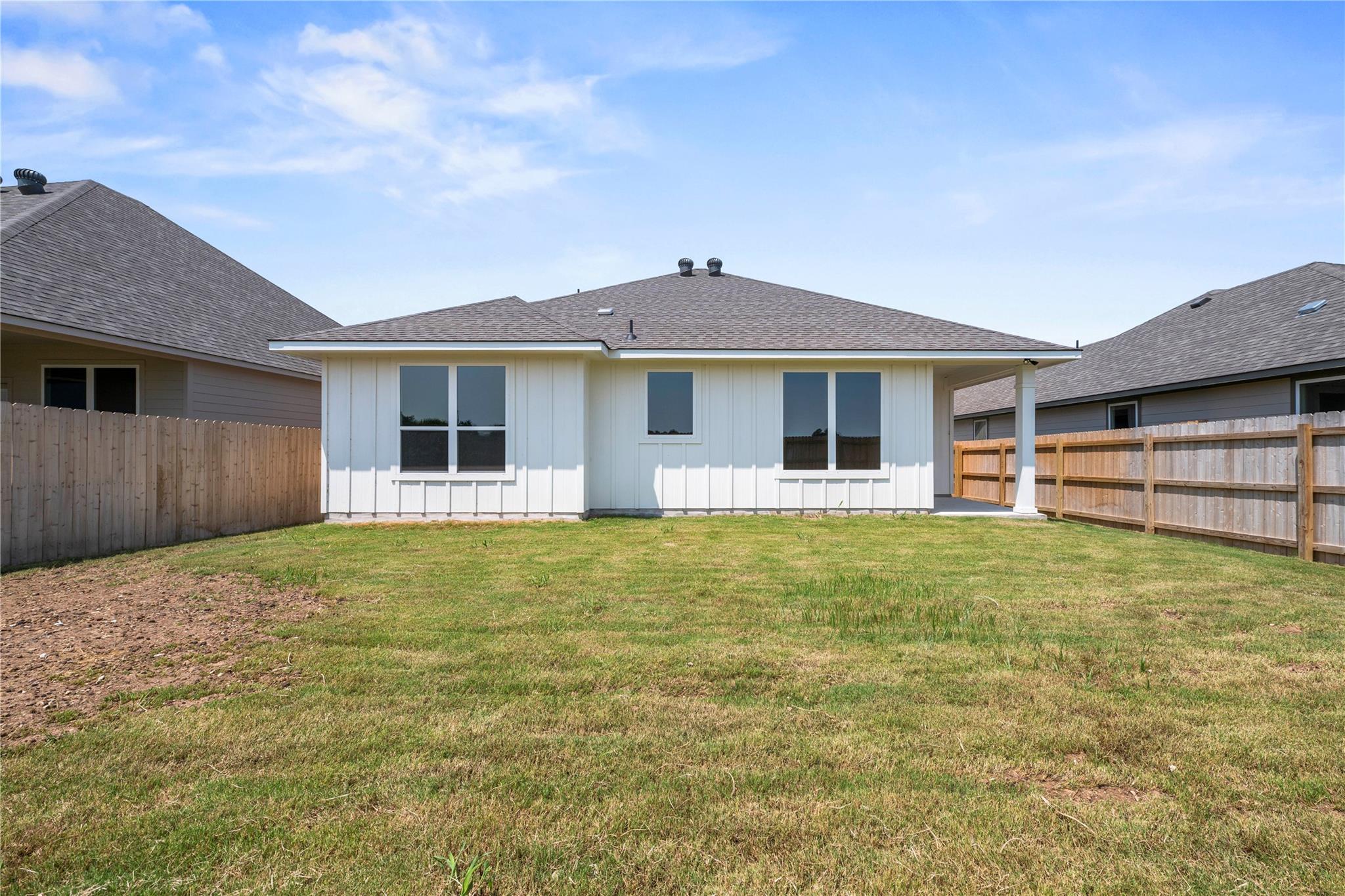 255 Gus Loop Property Photo 17