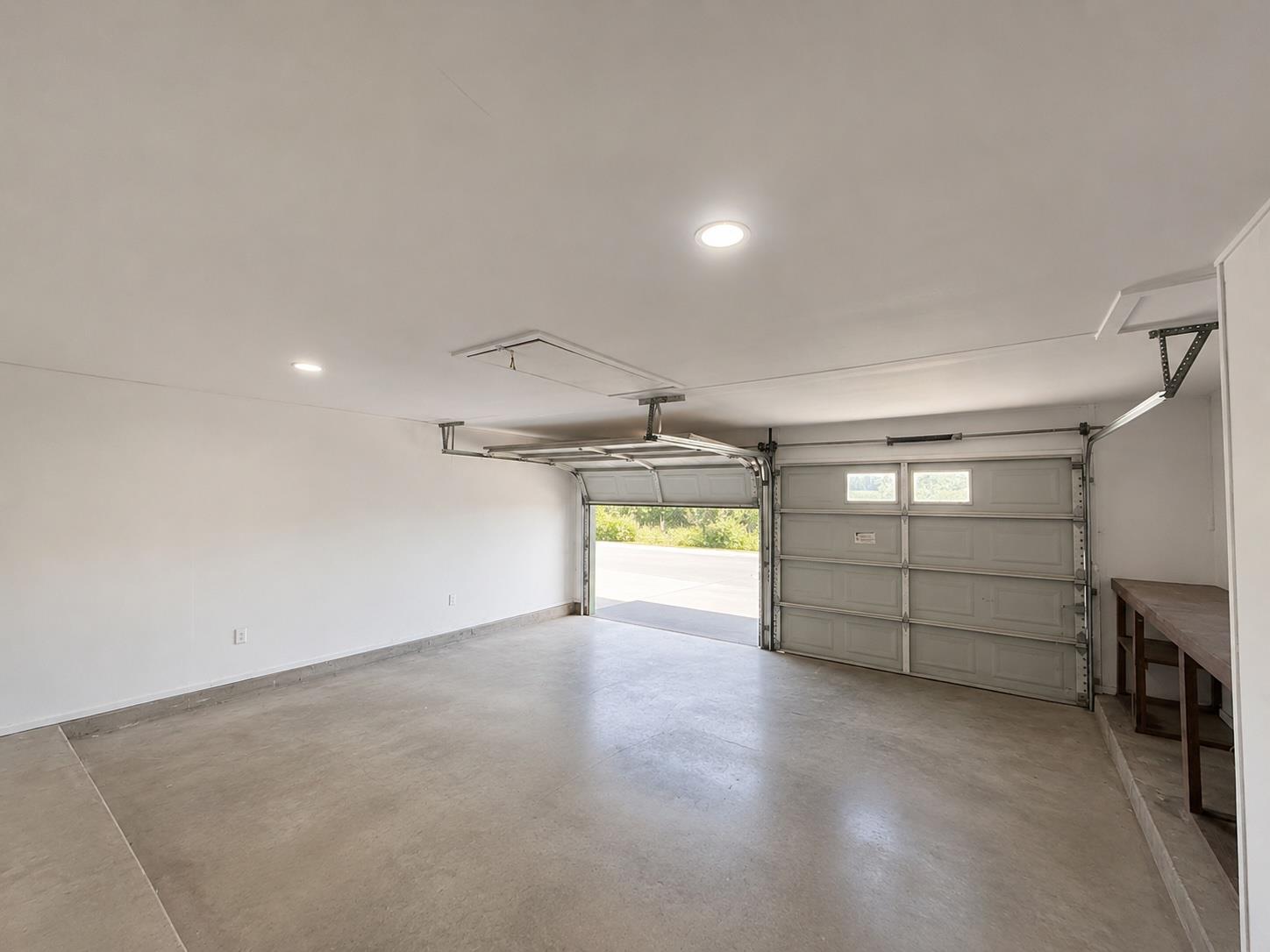 9006 Lodge Ct Property Photo 13