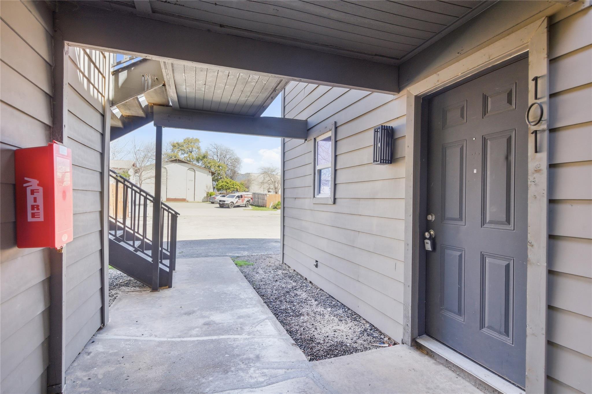 2707 Windswept Cv #101 Property Photo 10