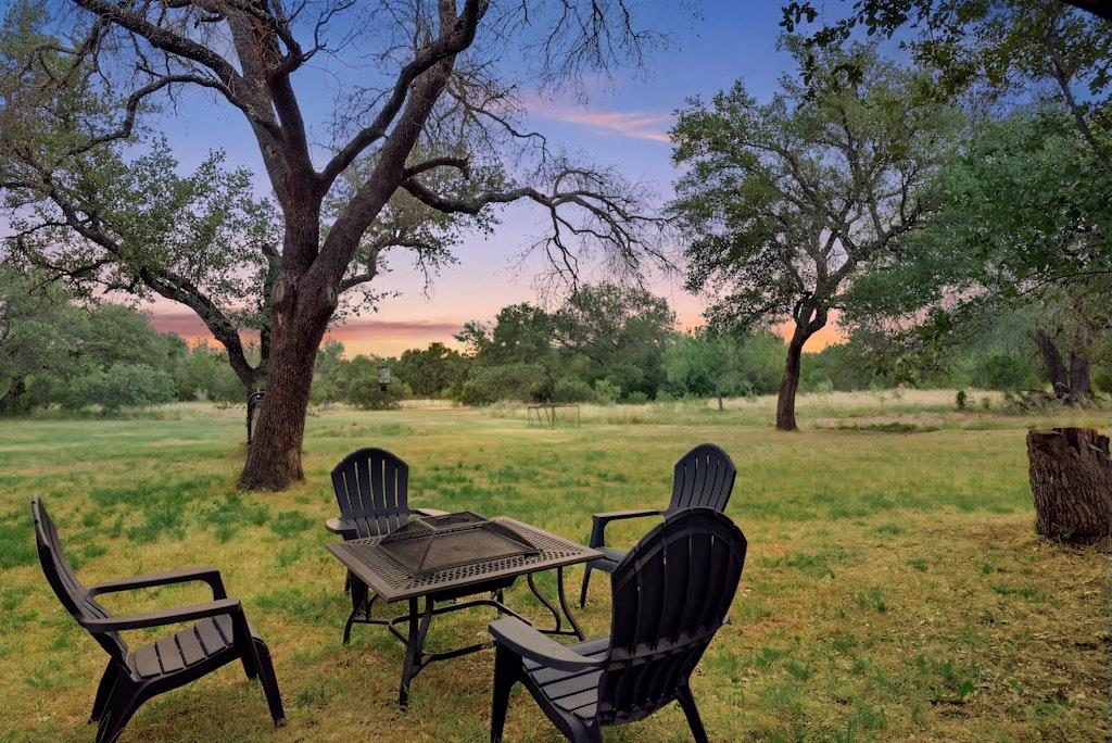 106 Double Horn Trl Property Photo 24