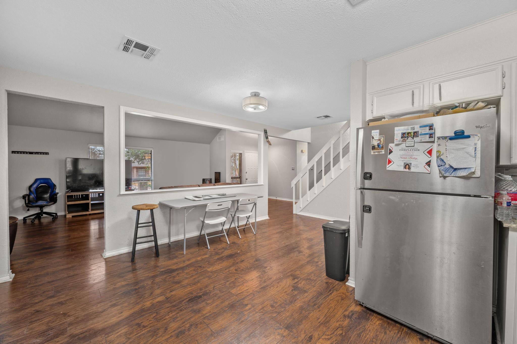 4401 Stagecoach Trl Property Photo 11