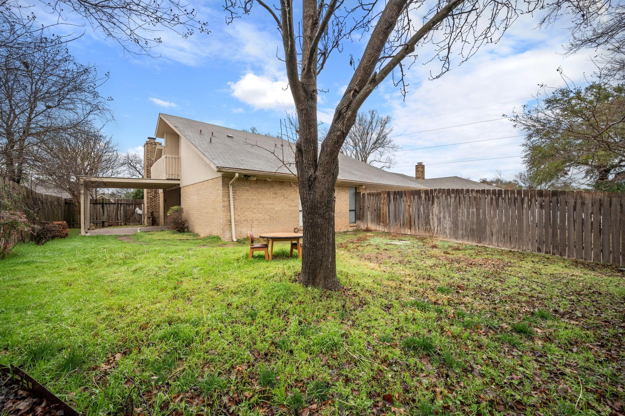 4401 Stagecoach Trl Property Photo 27