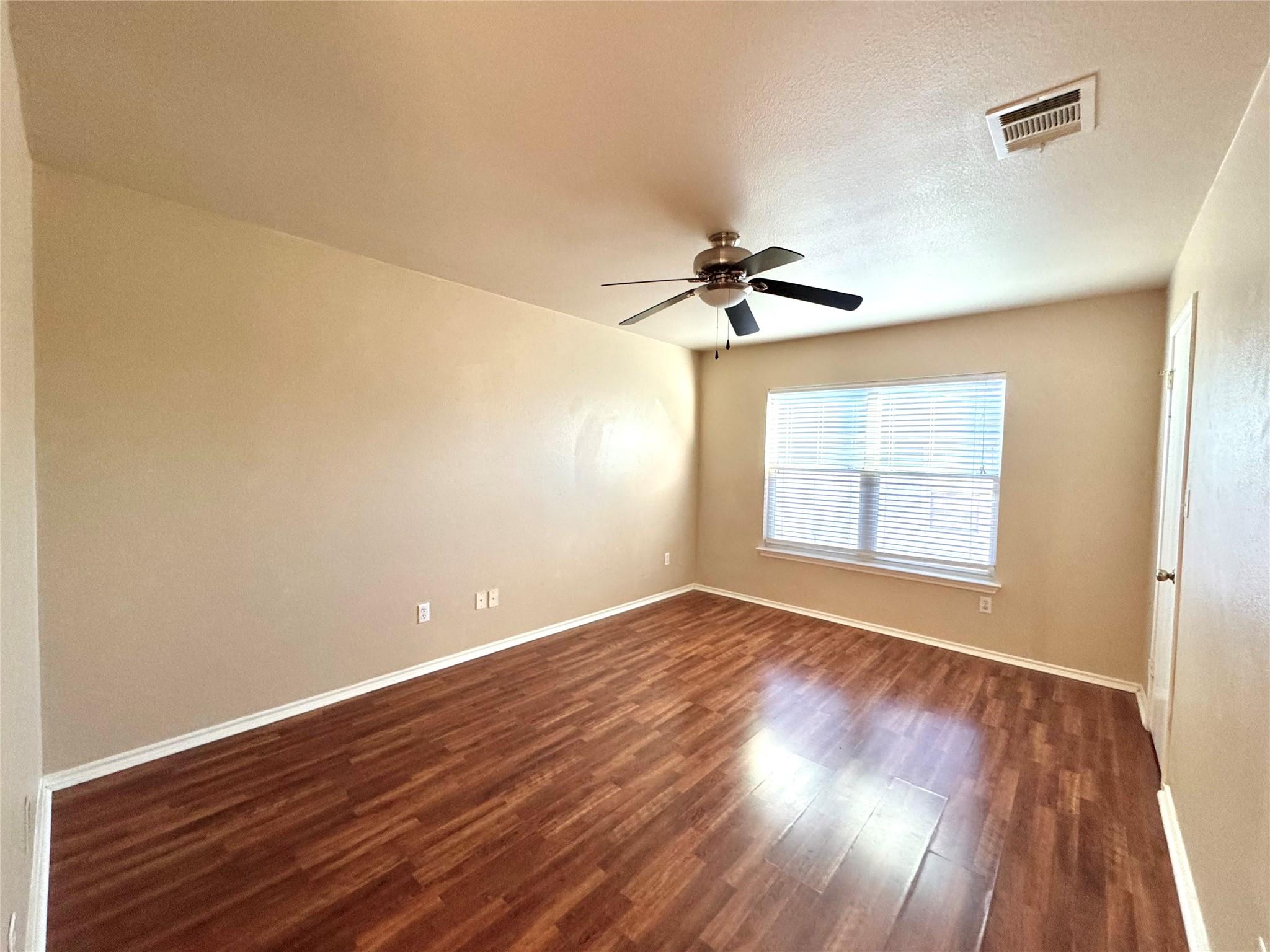 3515 Sandy Brook Dr Property Photo 9