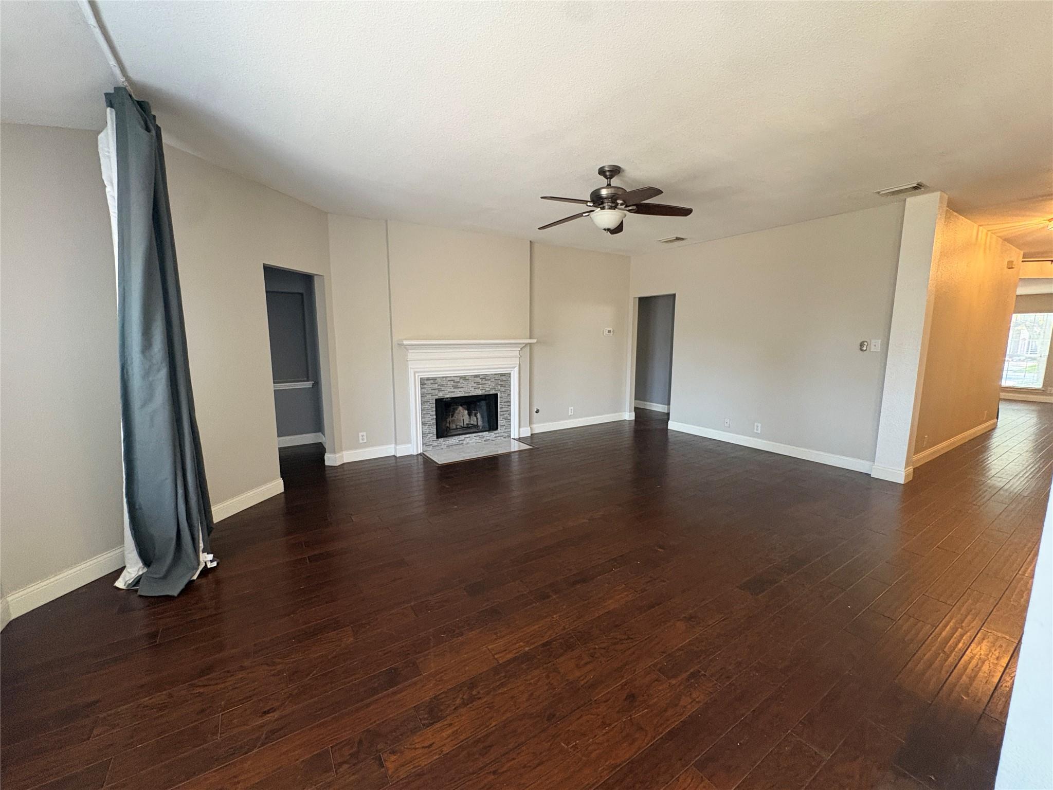 148 Invierno St Property Photo 4