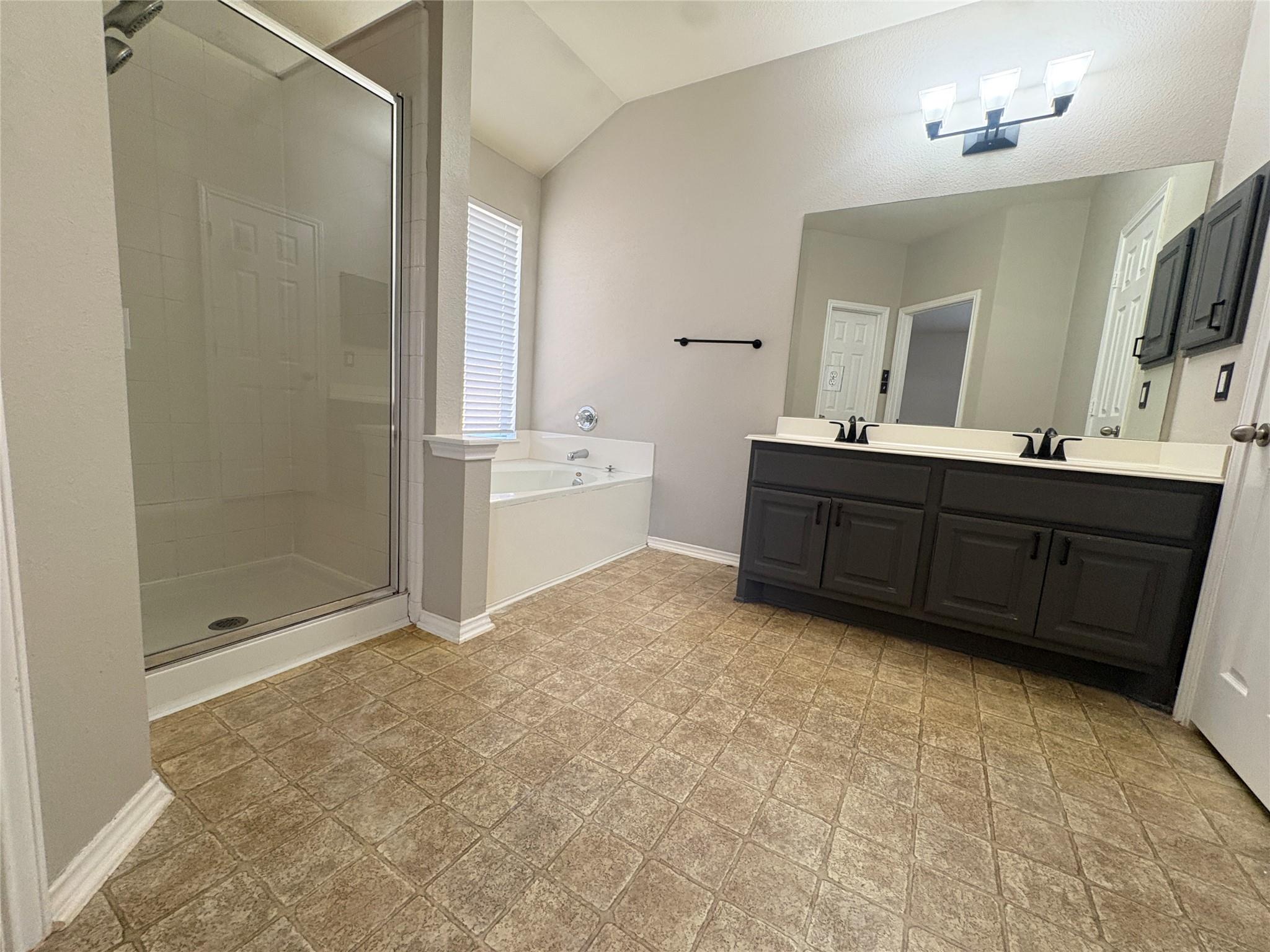 148 Invierno St Property Photo 11