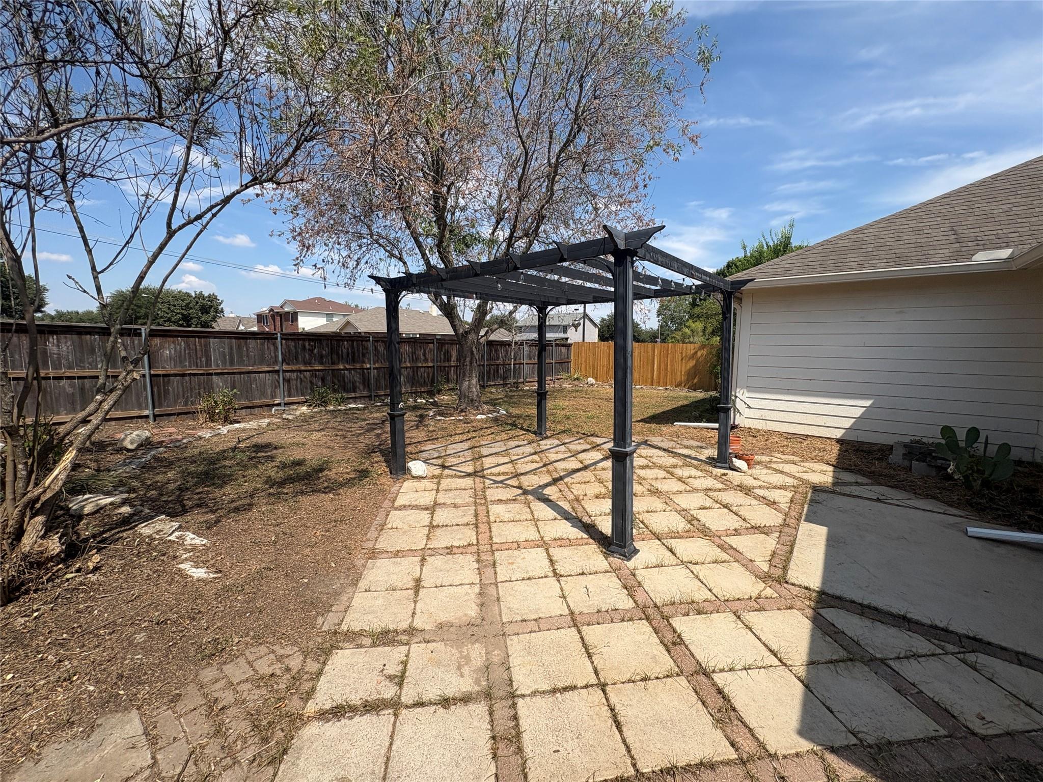 148 Invierno St Property Photo 12