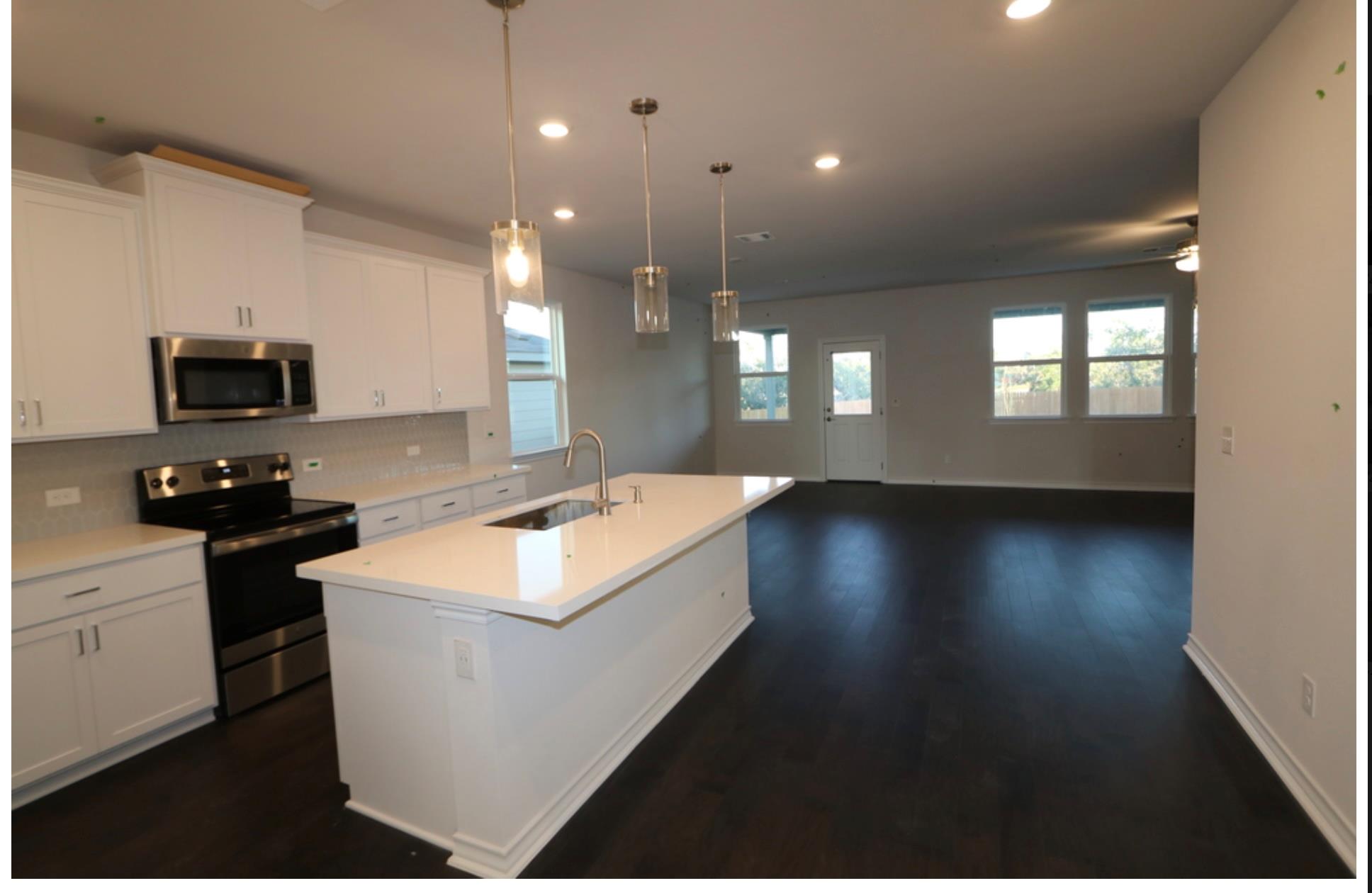 324 Terminus Trl Property Photo 2