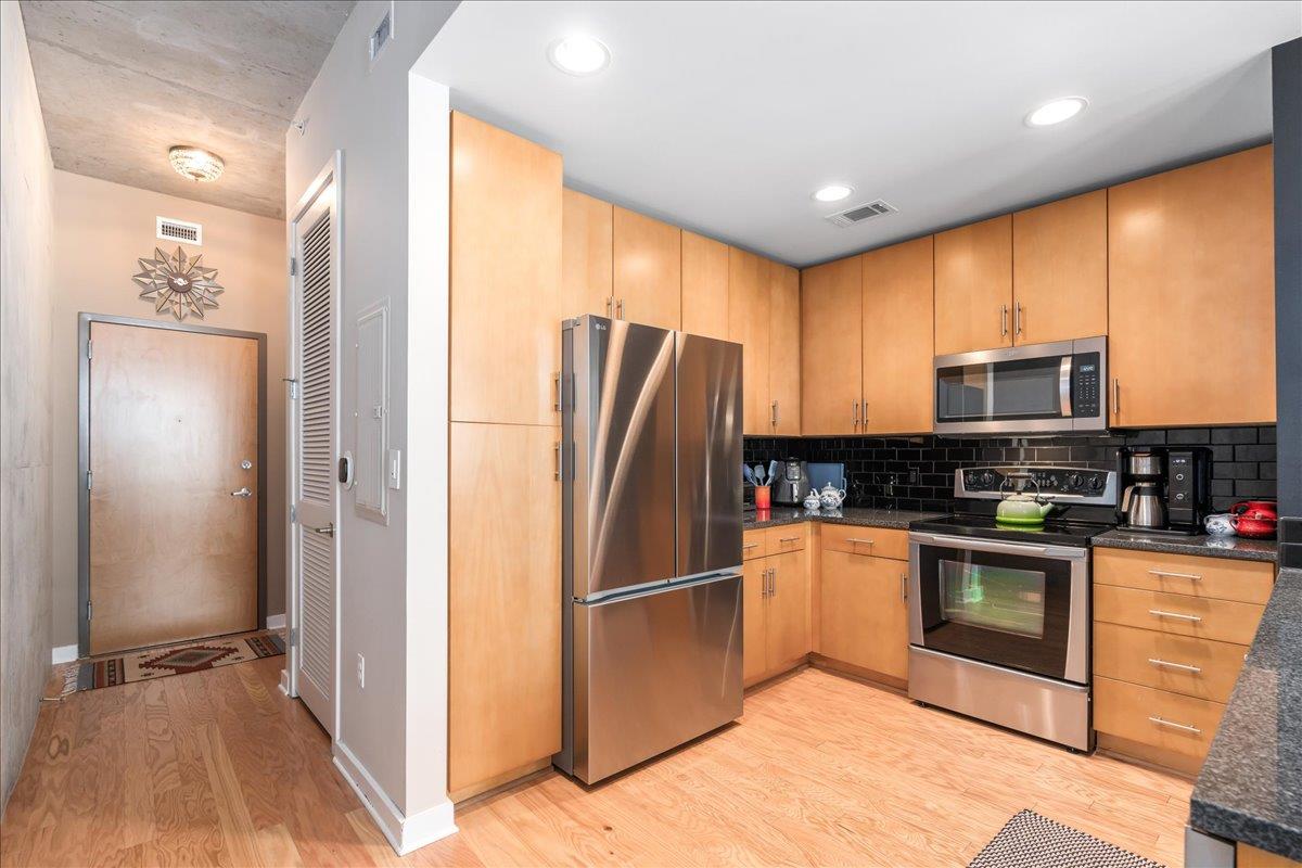 360 Nueces St #1408 Property Photo 11
