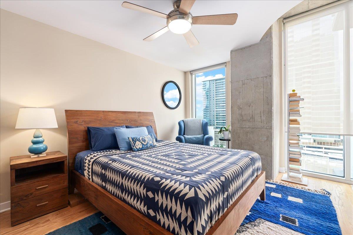 360 Nueces St #1408 Property Photo 16