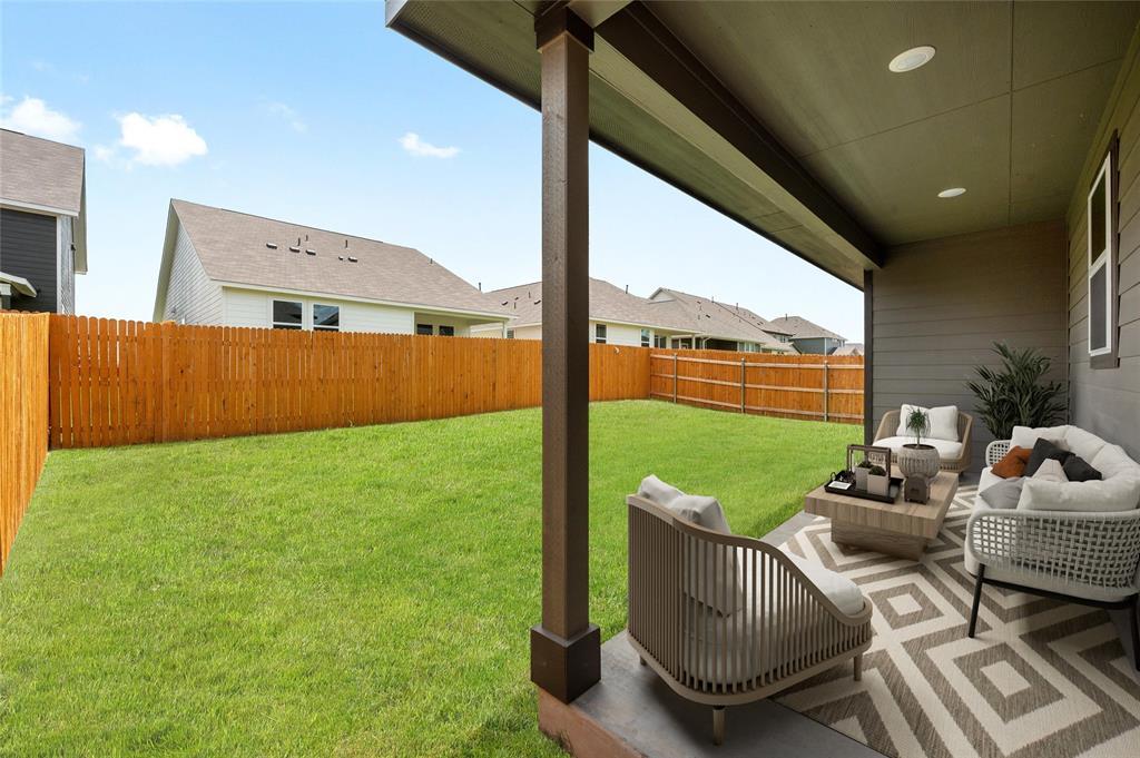 732 Gray Fox Loop Property Photo 24