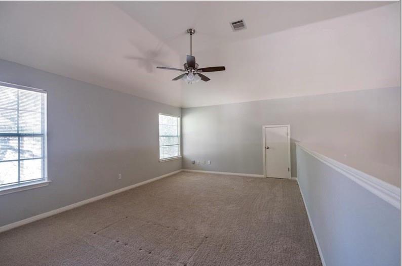 505 Oak Park Dr Property Photo 17