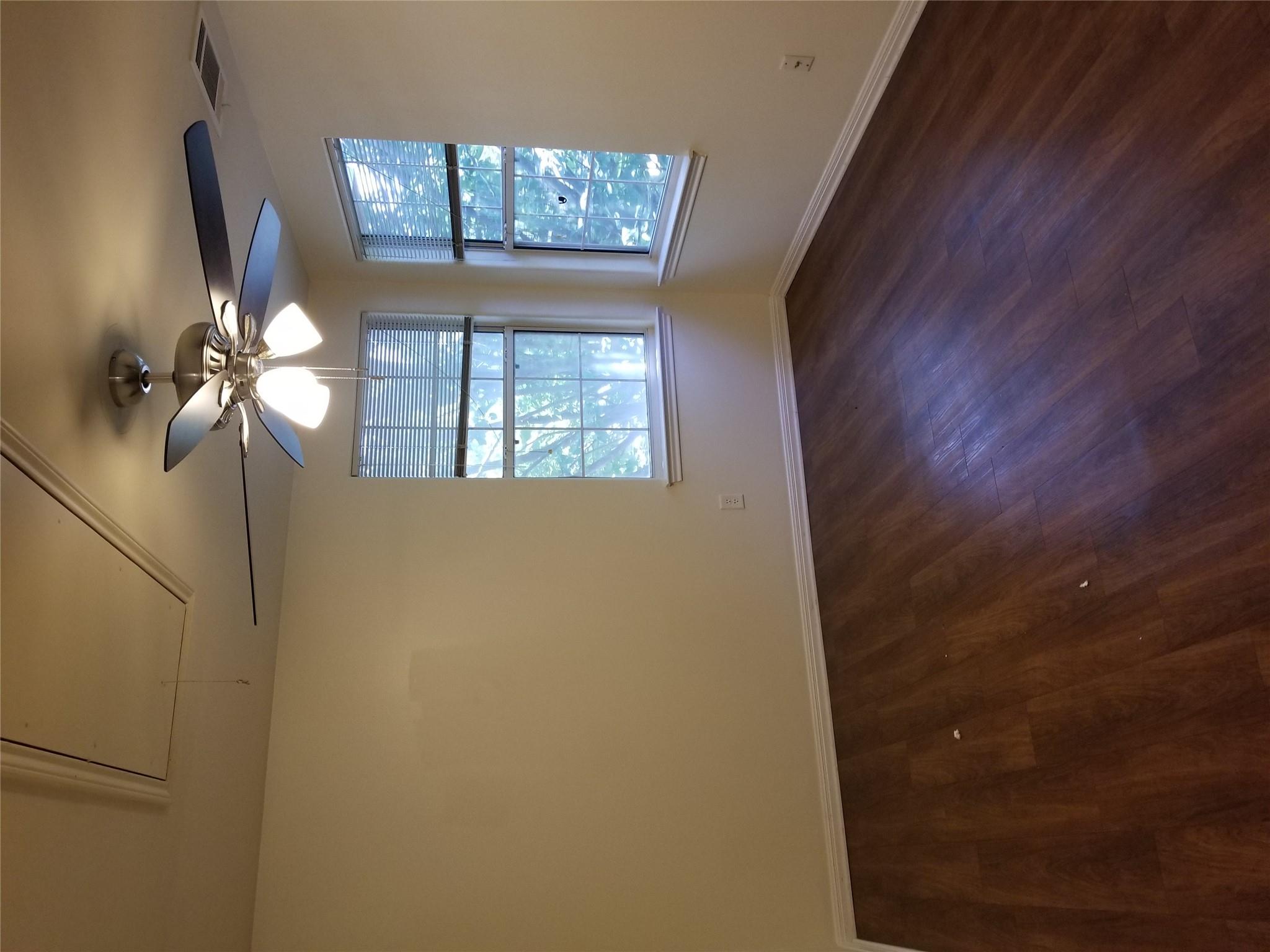 2928 Thrushwood Dr #a Property Photo 12