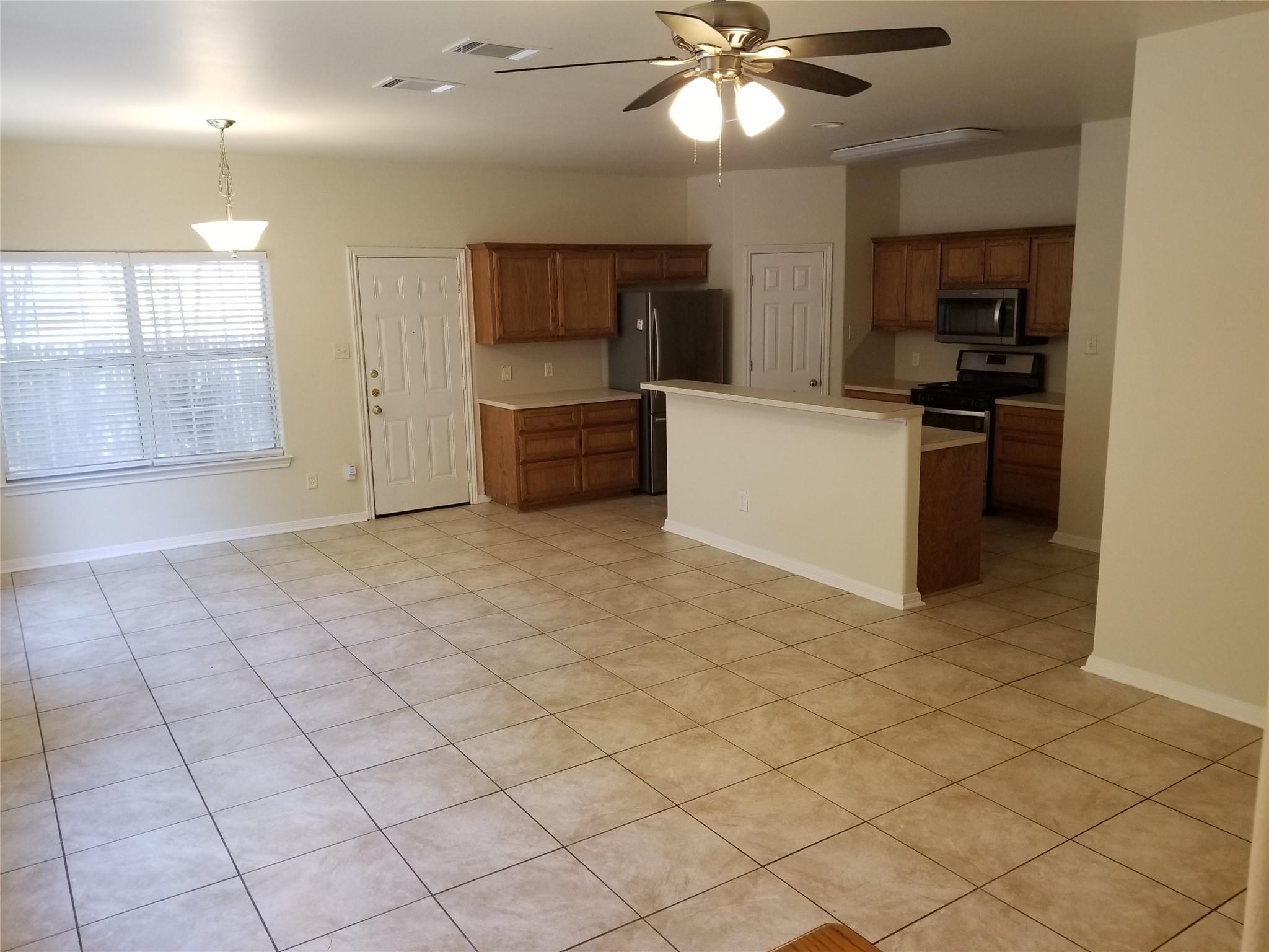 2928 Thrushwood Dr #a Property Photo 25