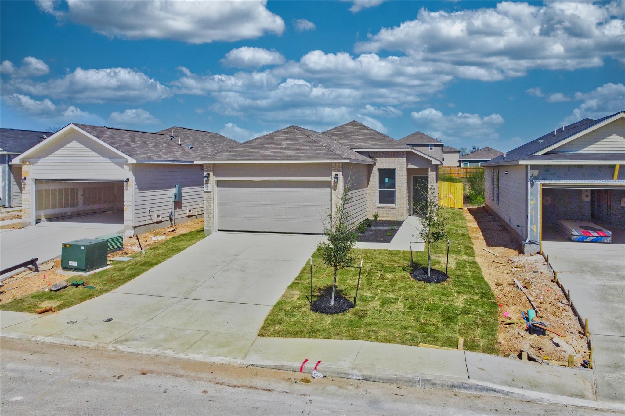 3423 Old Almonte Dr Dr Property Photo