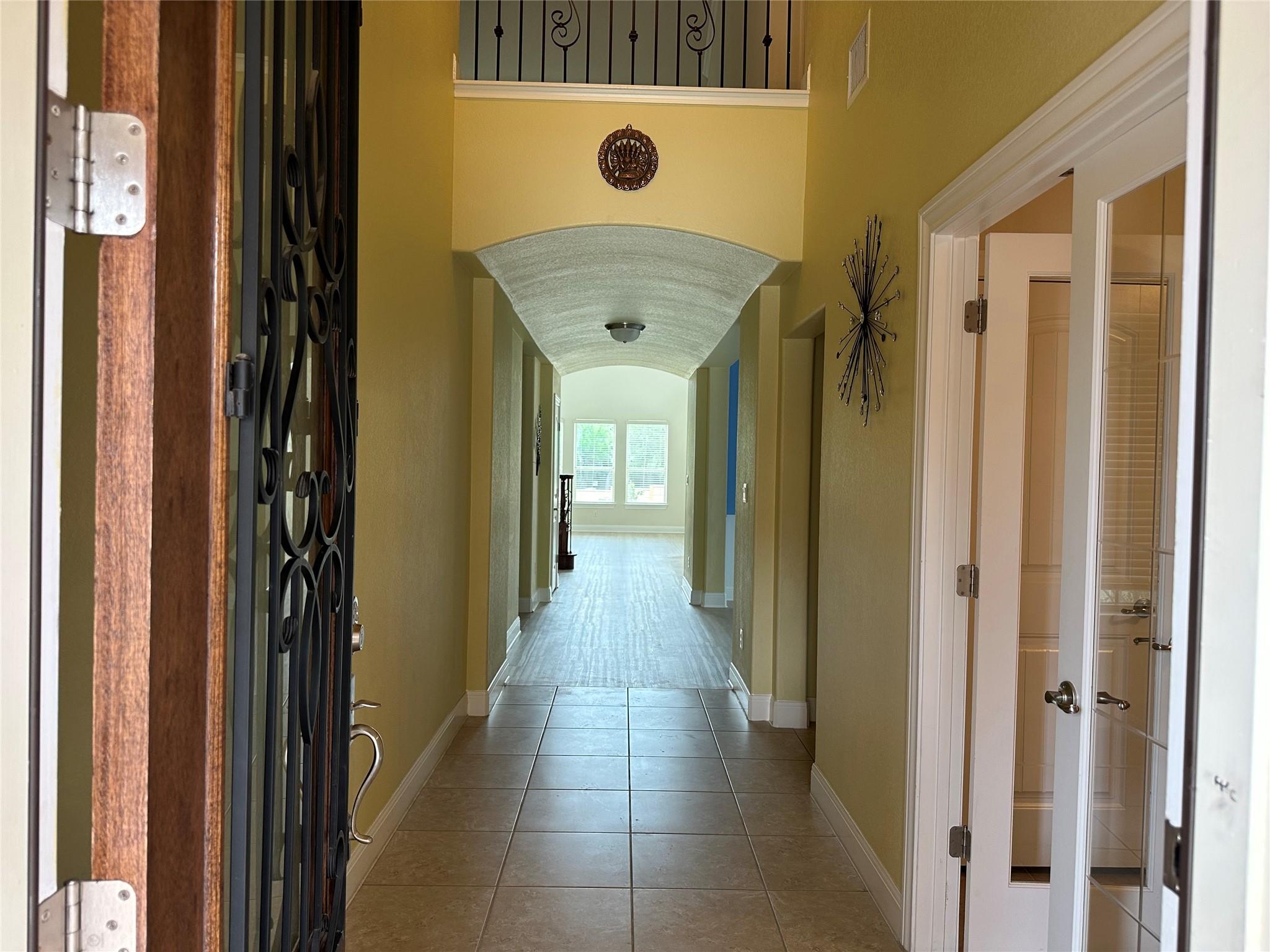 4237 Privacy Hedge St Property Photo 2
