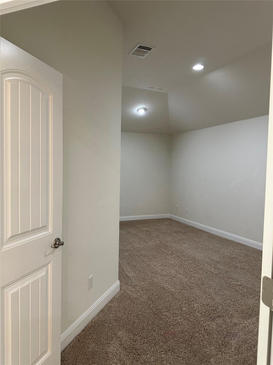 4237 Privacy Hedge St Property Photo 17