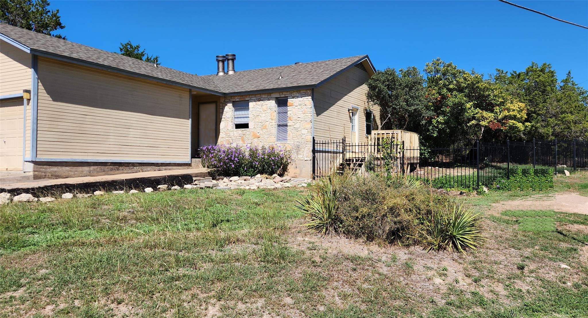 21513 Coyote Trl #b Rt Property Photo 1