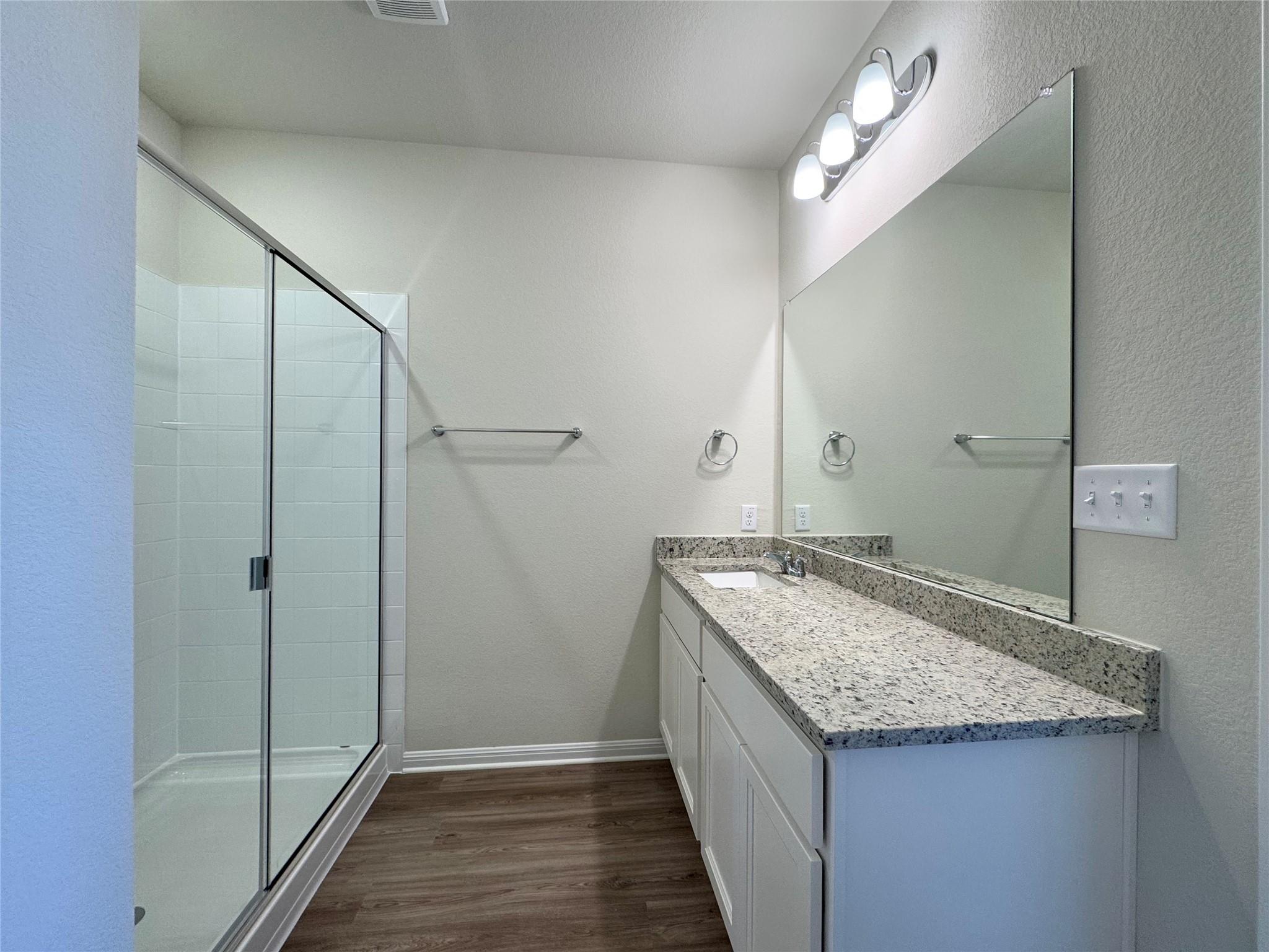 255 Hidalgo Ln Property Photo 3