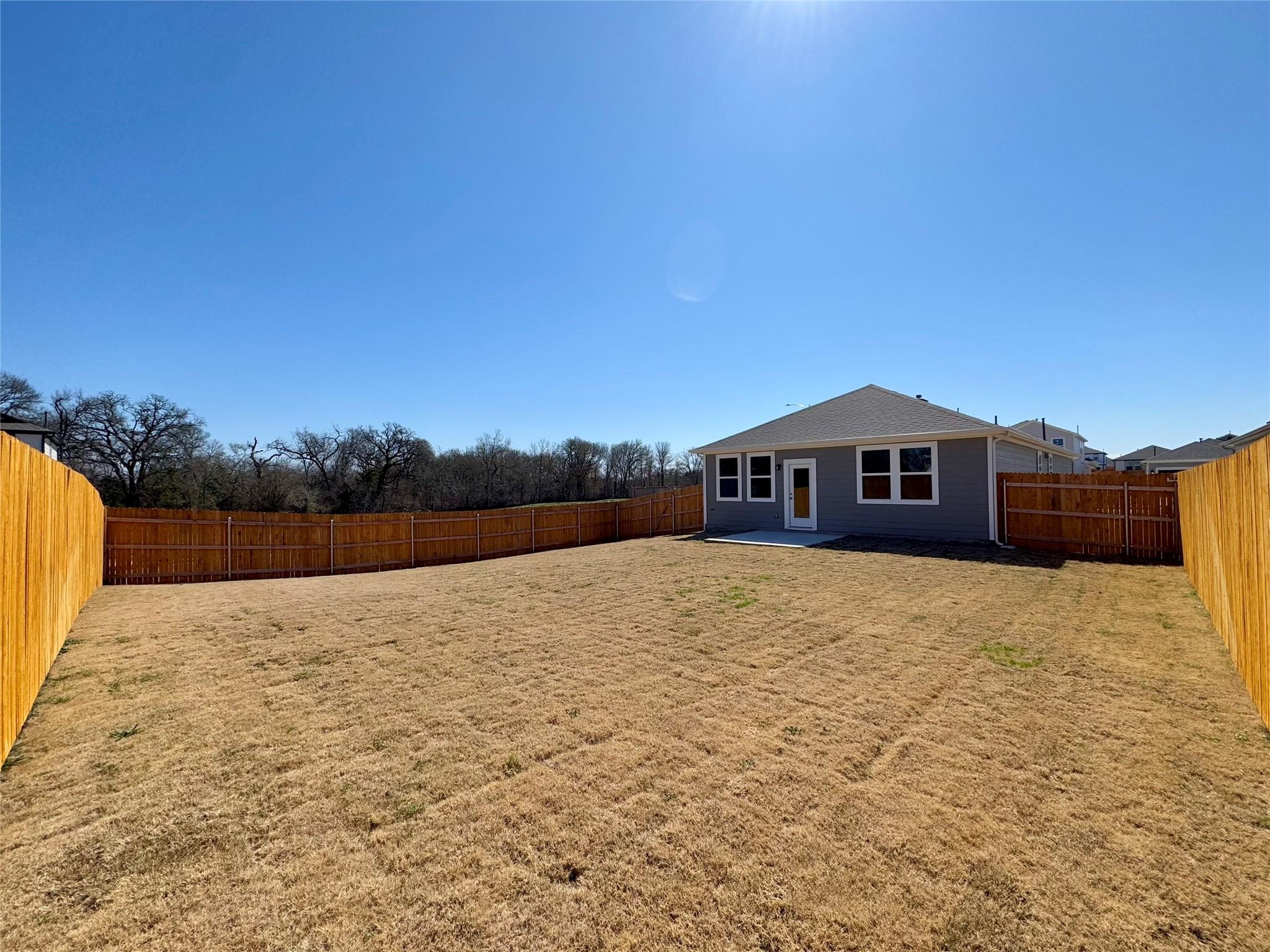255 Hidalgo Ln Property Photo 4