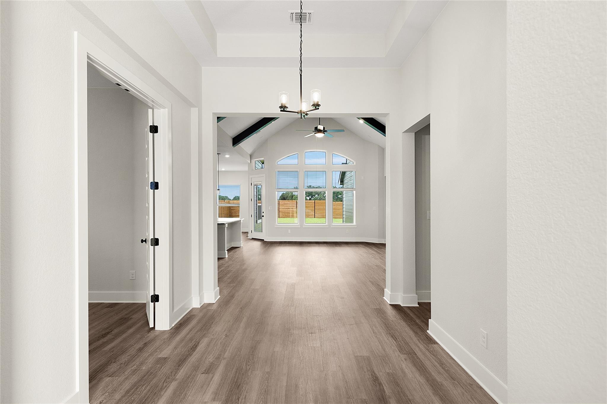325 Ridgewell Loop Property Photo 3