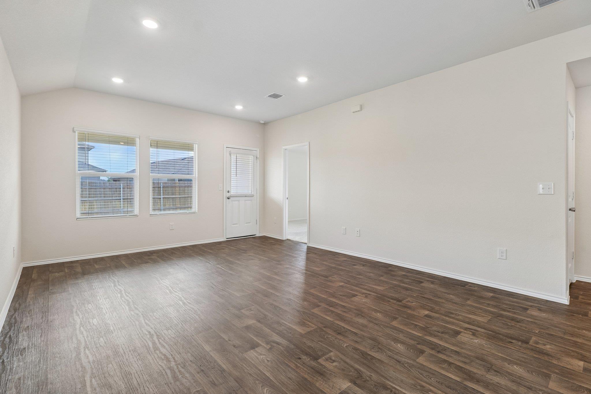 12317 Token Trl Property Photo 5