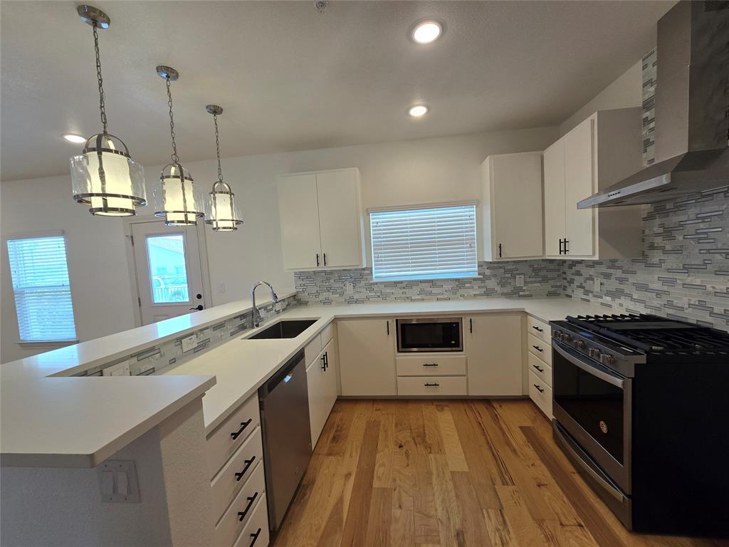 2105 Tiger Trl #403 Property Photo 2
