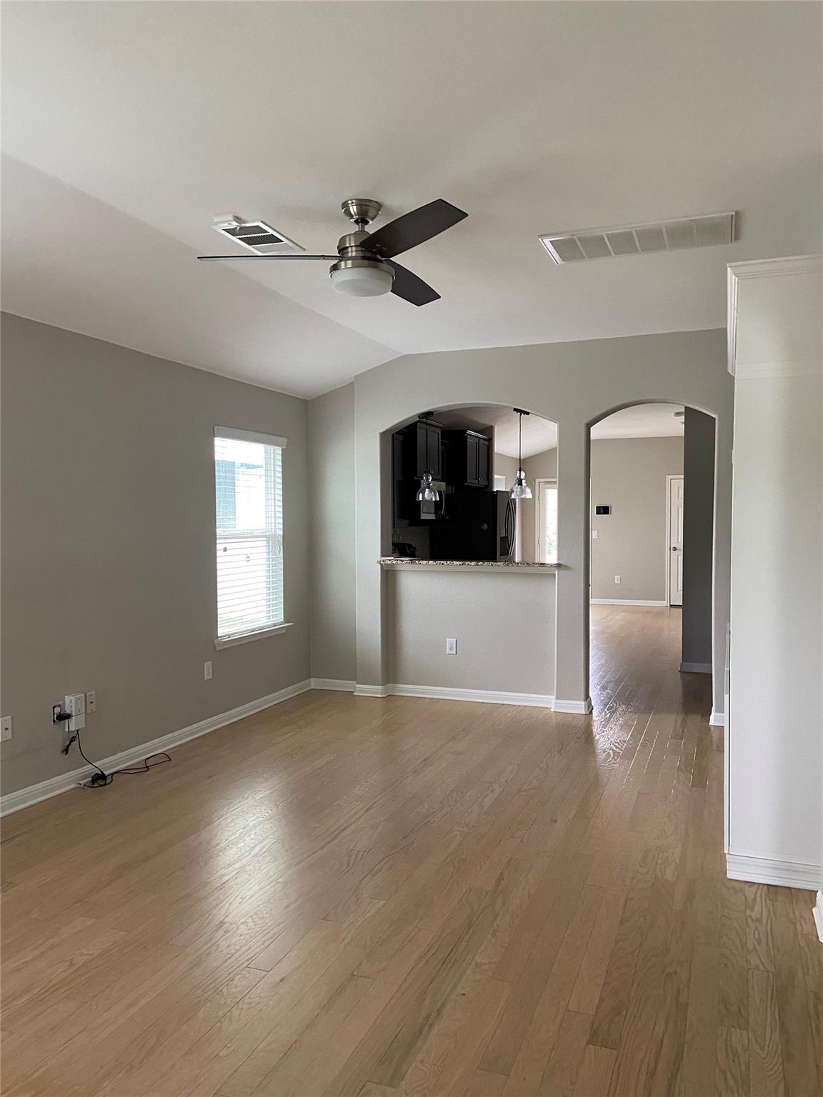 18307 Mammoth Cave Blvd Property Photo 4