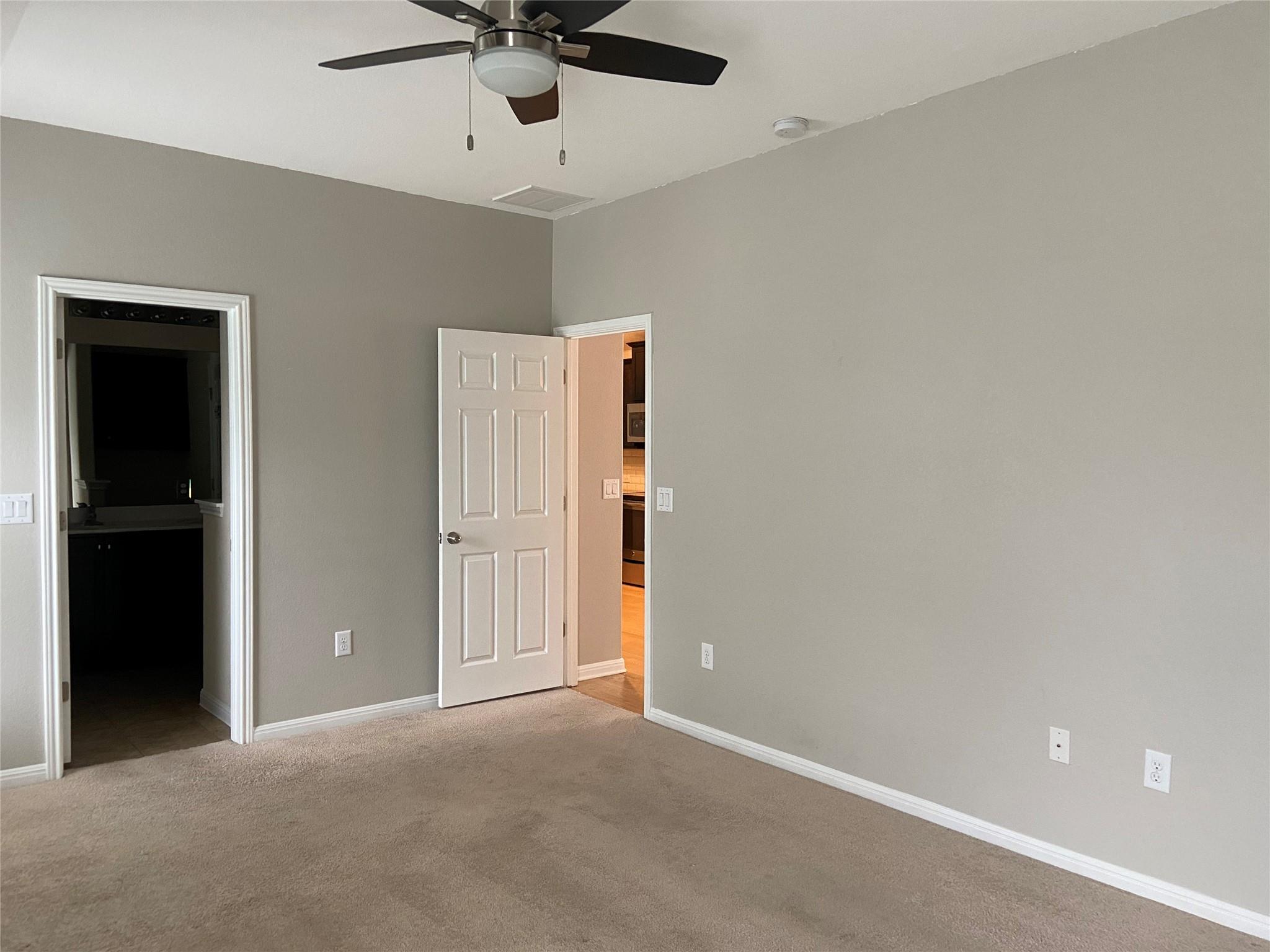 18307 Mammoth Cave Blvd Property Photo 10