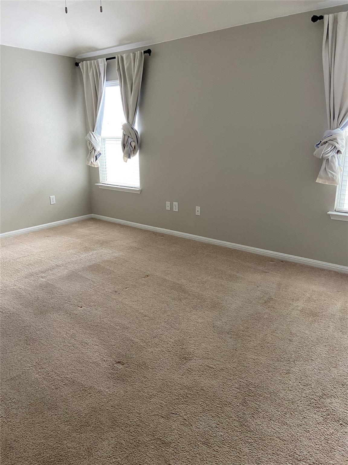18307 Mammoth Cave Blvd Property Photo 11