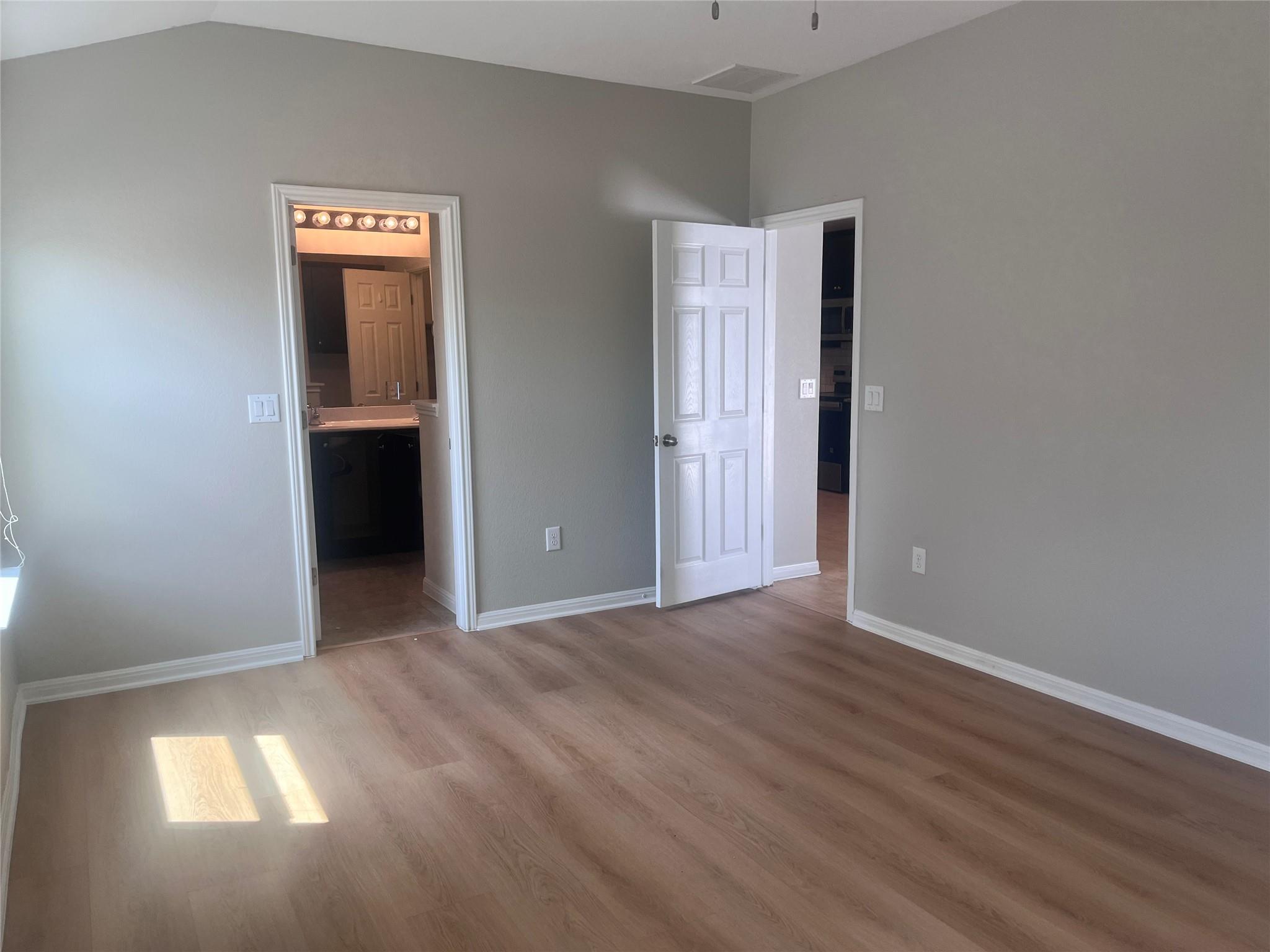 18307 Mammoth Cave Blvd Property Photo 12
