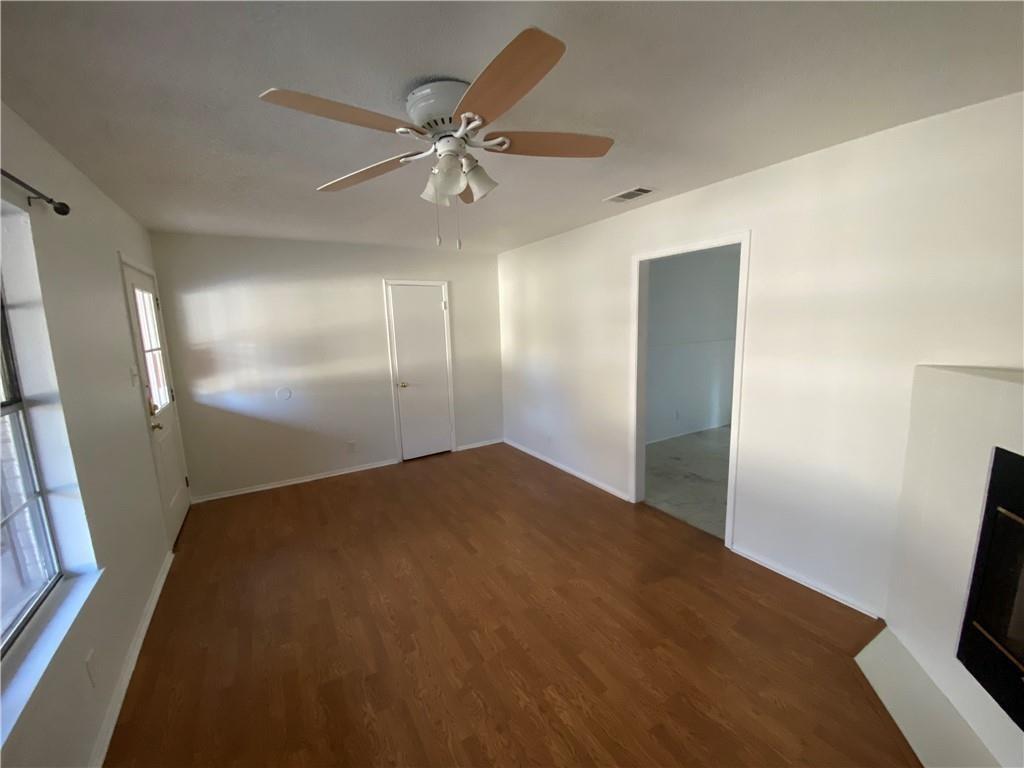 8309 Hathaway Dr B Property Photo 5