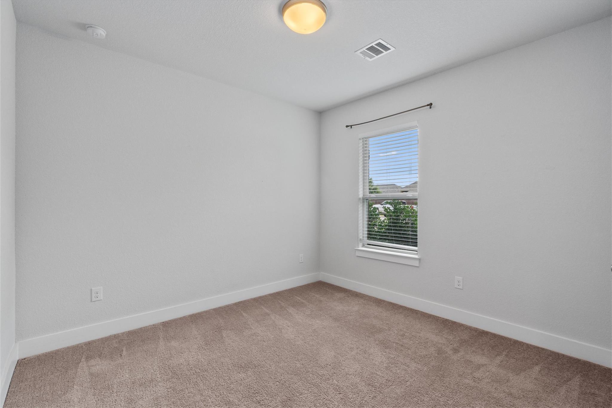 941 Del Raphael Dr Property Photo 15