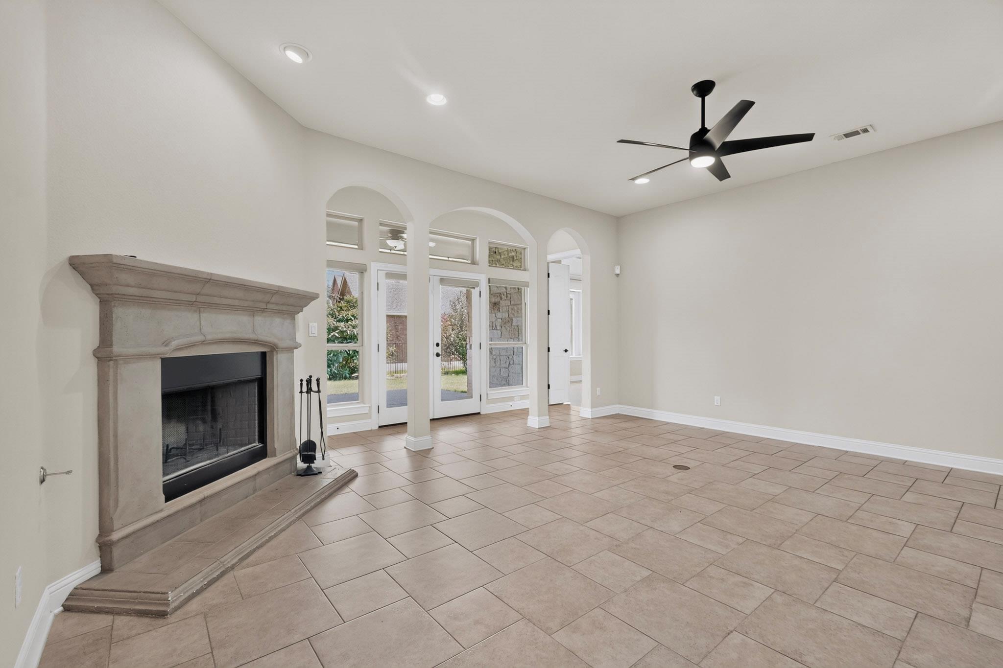 4804 Taurus Walk Property Photo 9