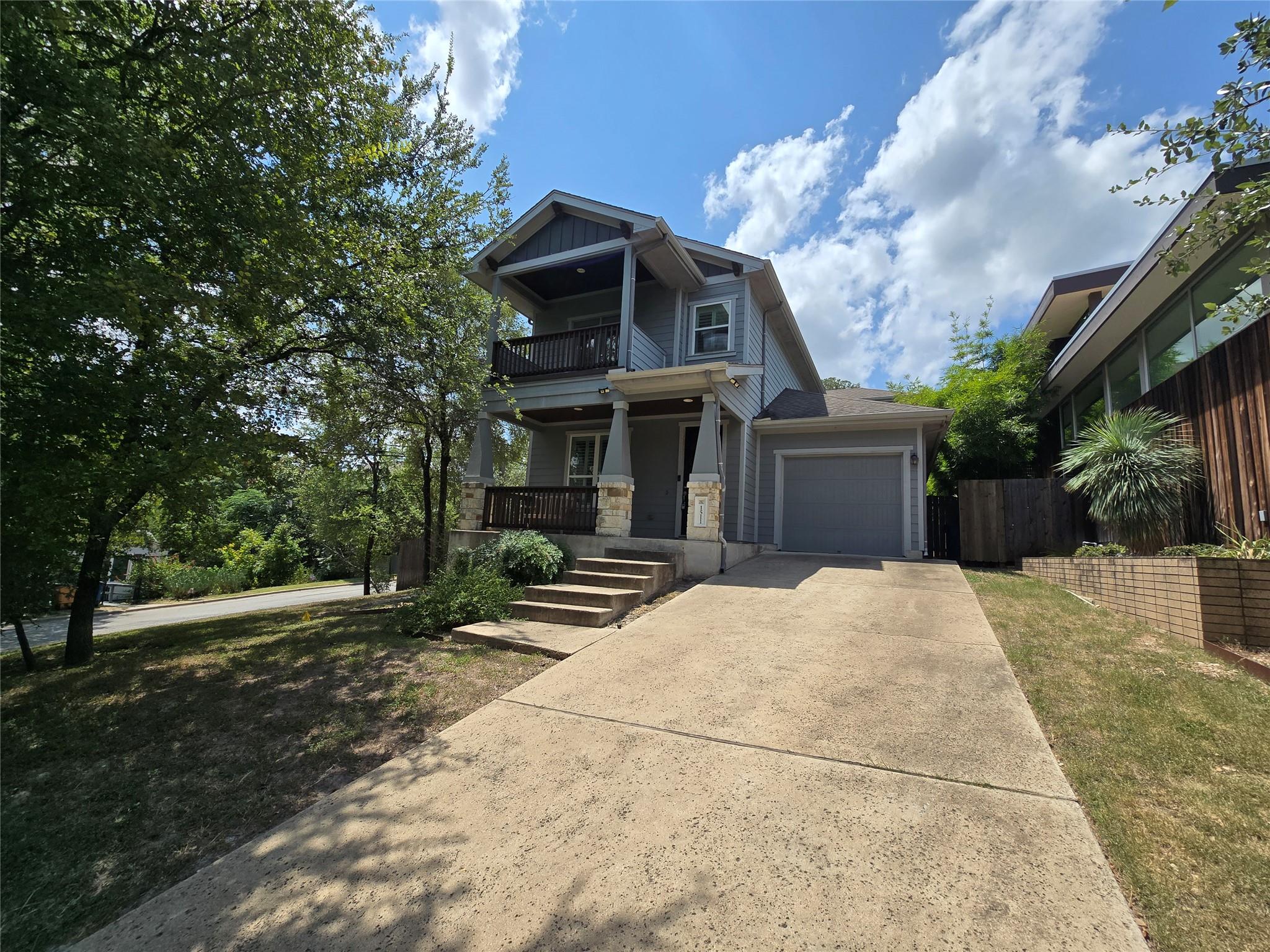 1511 Inglewood St Property Photo 1