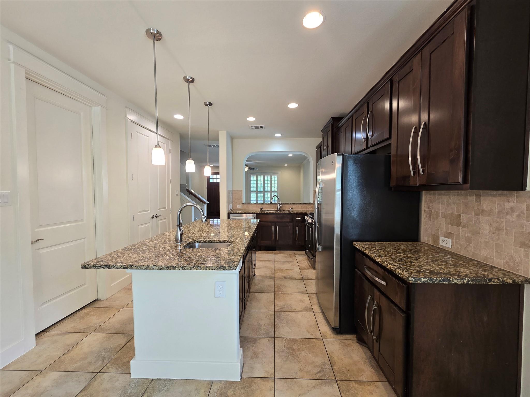 1511 Inglewood St Property Photo 7