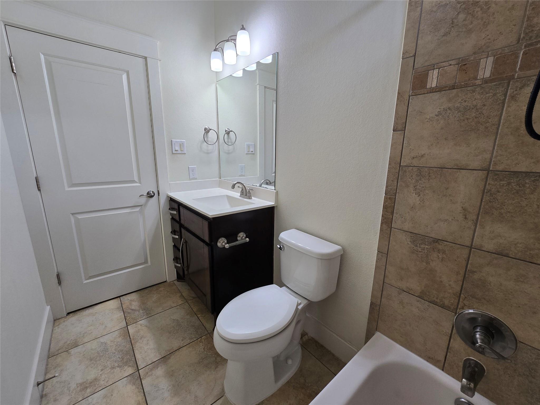 1511 Inglewood St Property Photo 33
