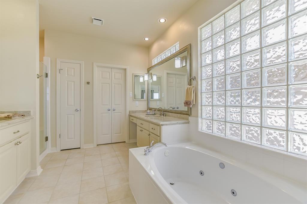 4545 Golf Vista Dr Property Photo 12
