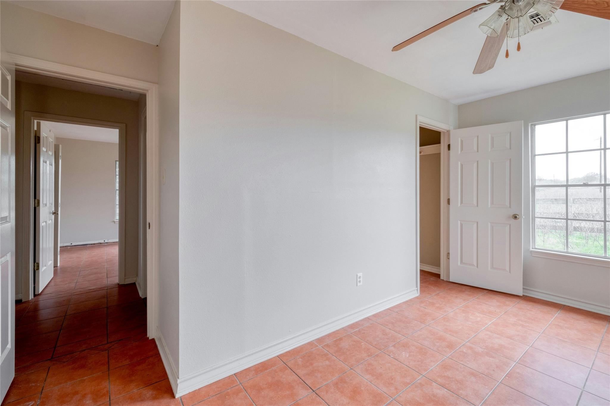 103 Robin Ln Property Photo 26