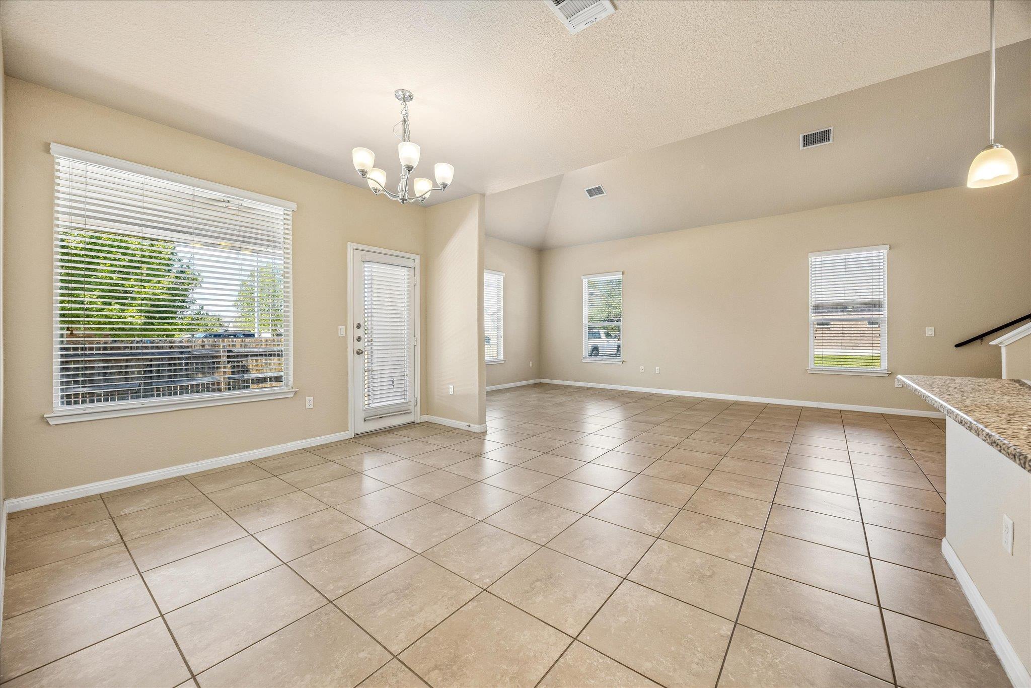 11008 Bruneau Trl Property Photo 10