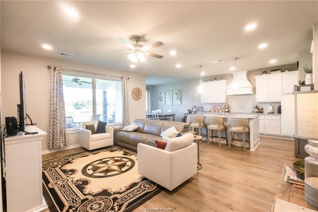 4130 Vintage Estates Ct Property Photo 7
