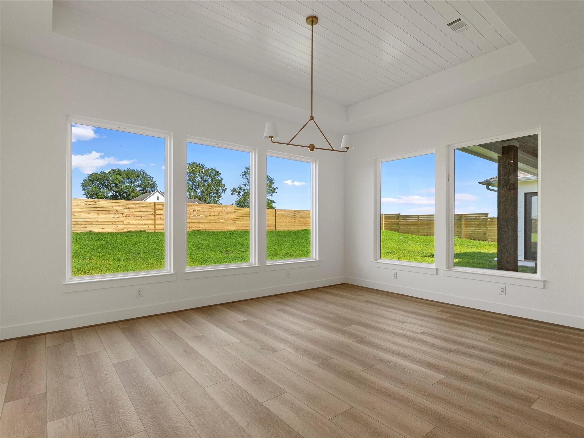 147 Hydrangea Dr Property Photo 10