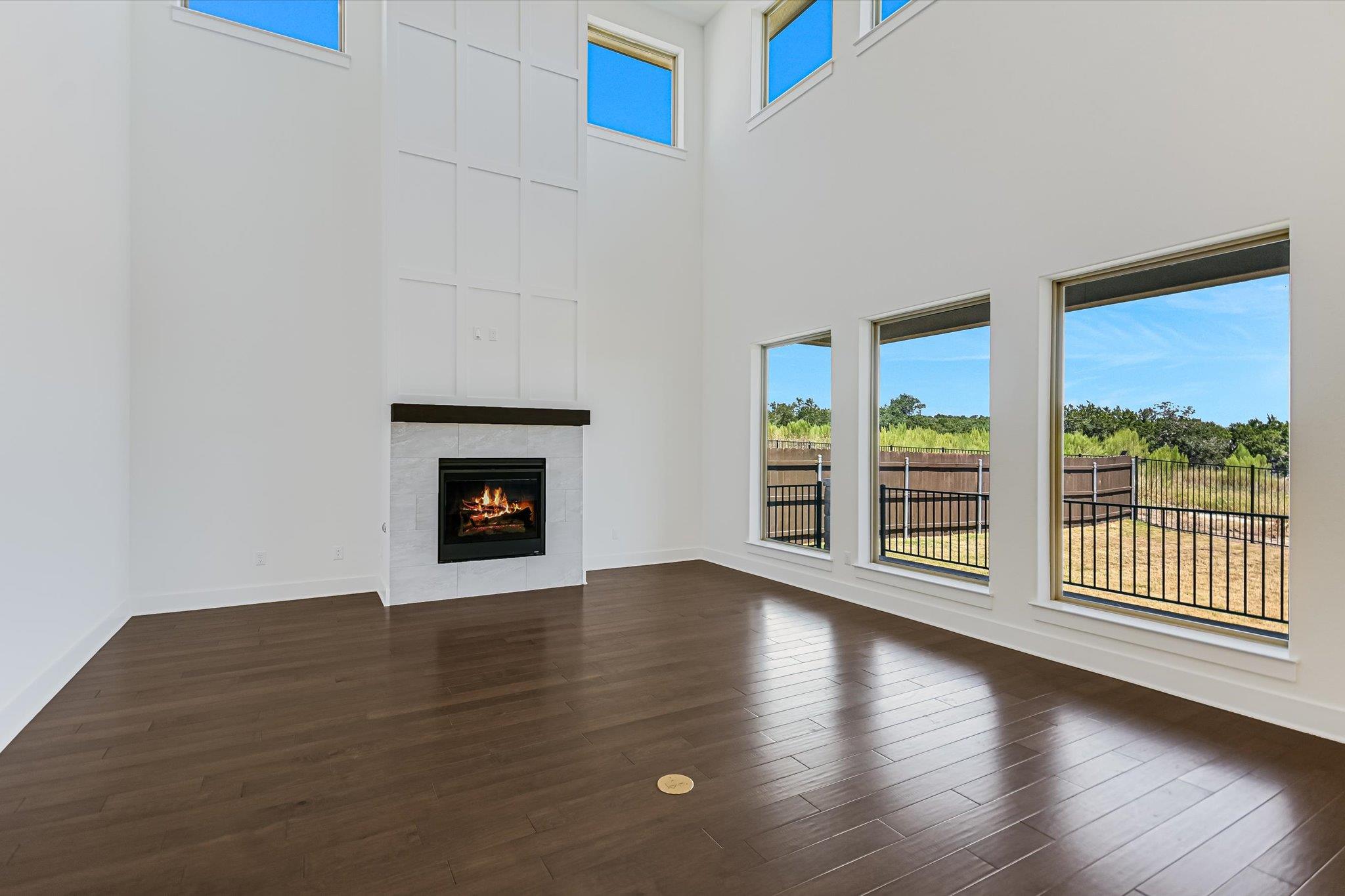 1209 Stormy Dr Property Photo 6