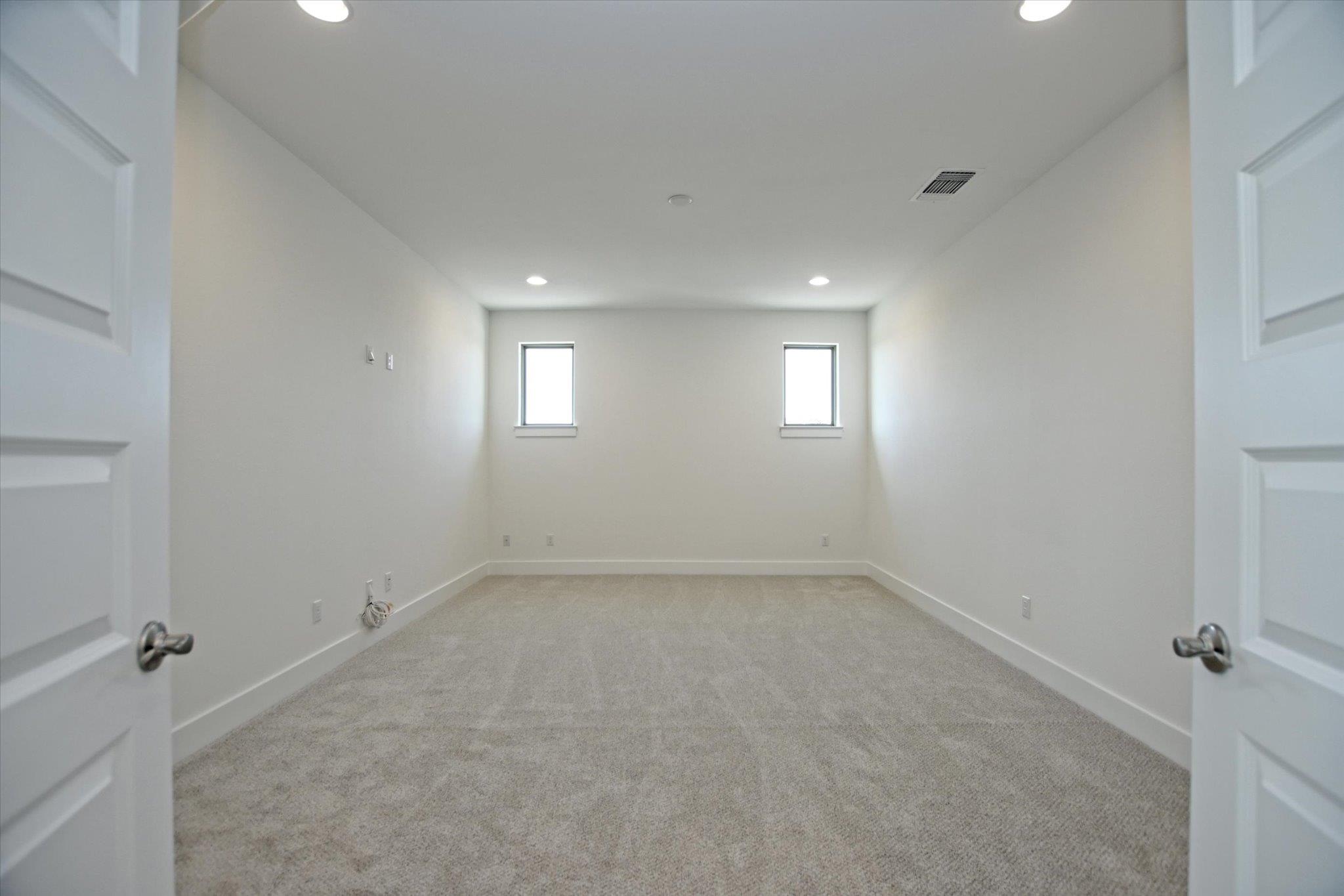 1209 Stormy Dr Property Photo 22