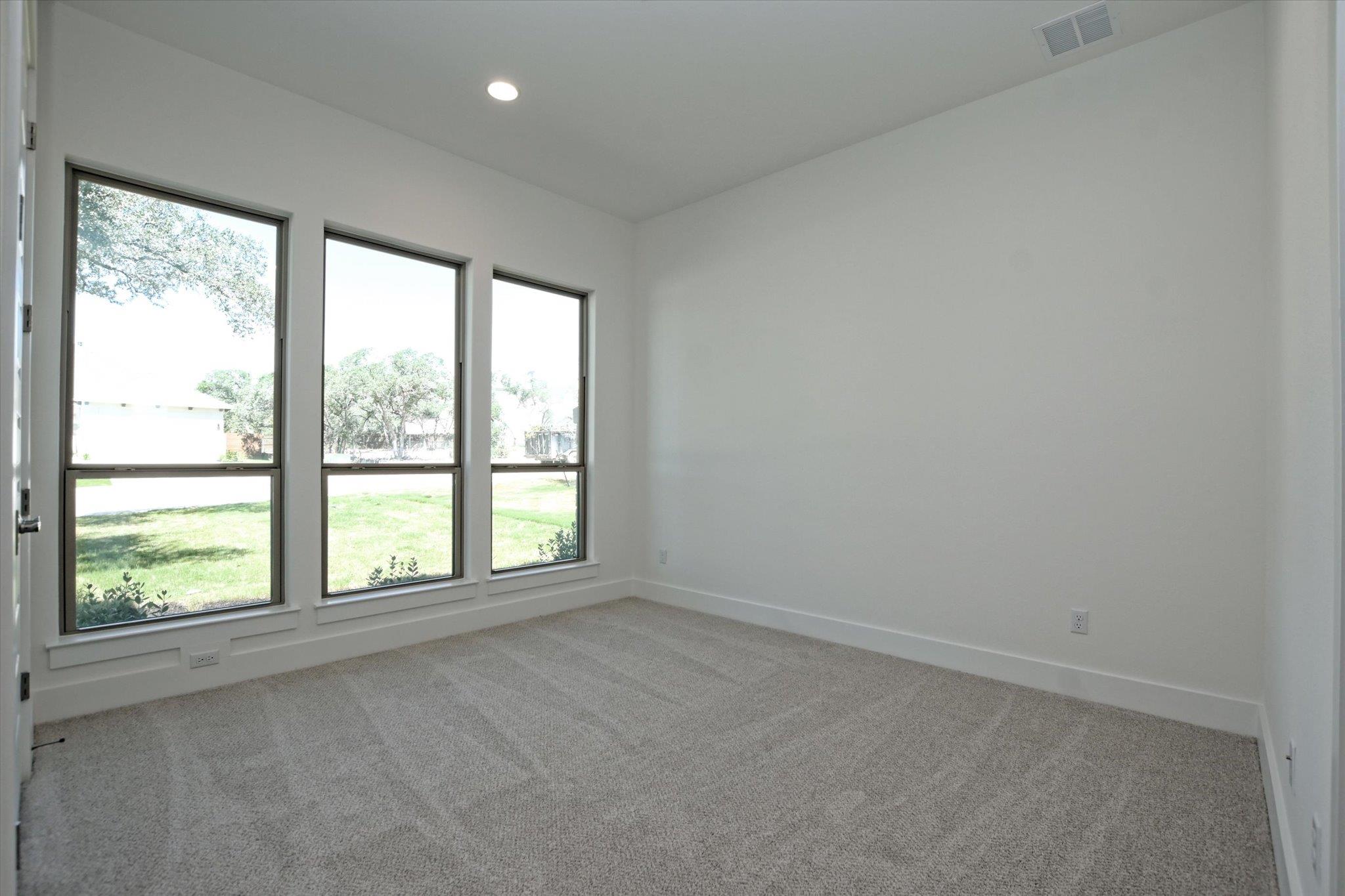 1209 Stormy Dr Property Photo 27